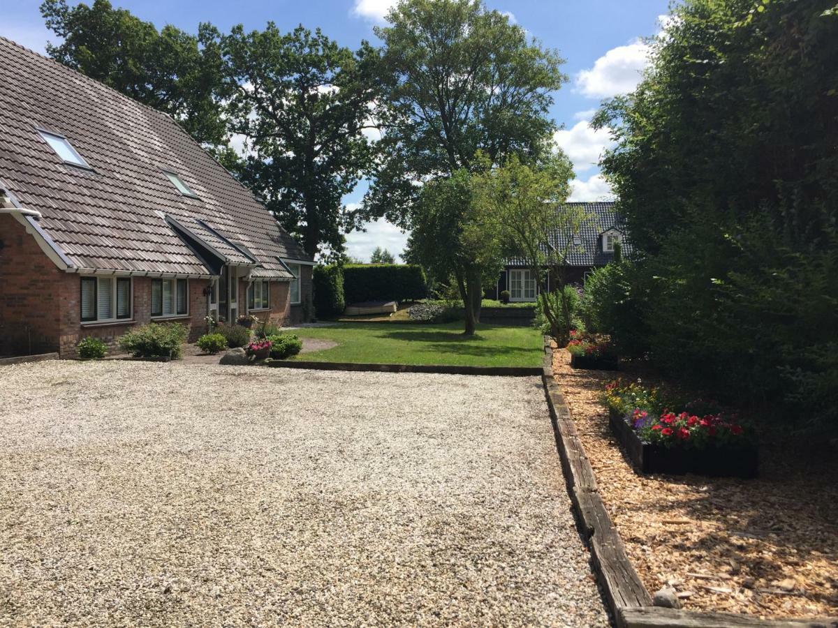 Bed En Breakfast De Houtwiel De Falom Exterior photo